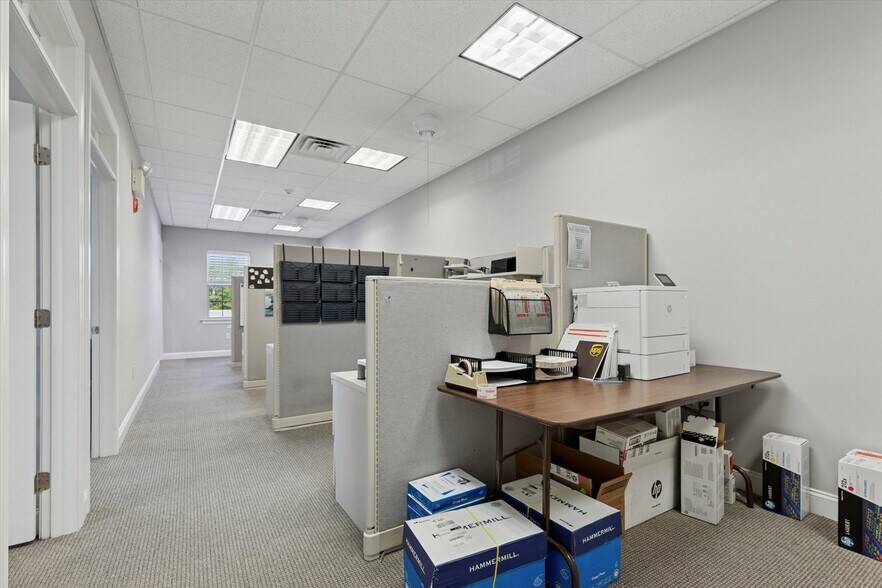 More Photos Of 1105 Bethlehem Pike, Sellersville Medical For Sale