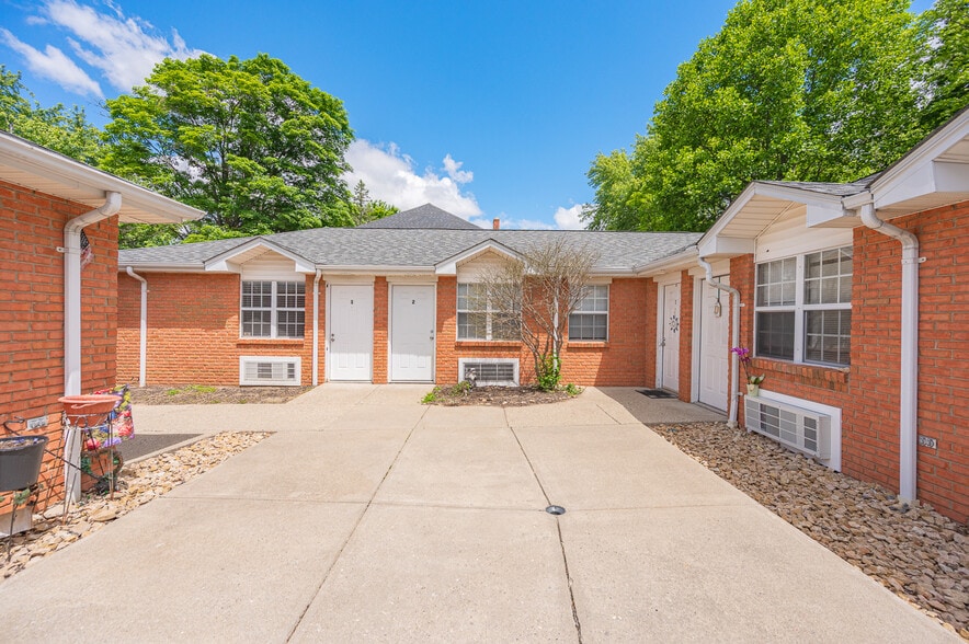 More Photos Of 2244 Salvador St, Cincinnati Multifamily For Sale
