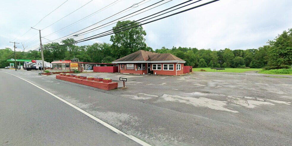 More Photos Of 57 New Jersey 94, Blairstown General Retail For Sale