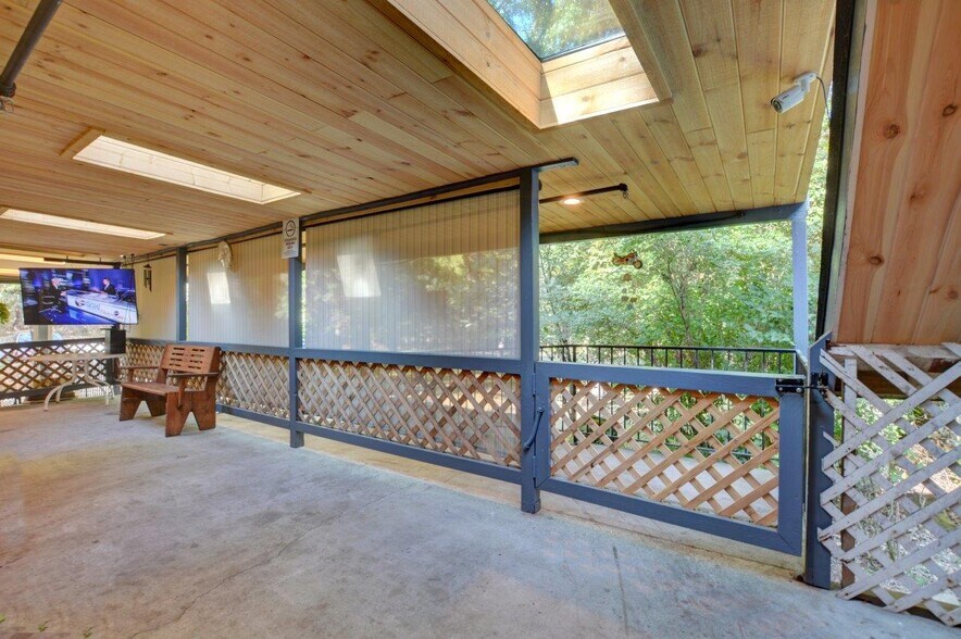 More Photos Of 625 Barbara Drive, Grants Pass Assisted Living For Sale