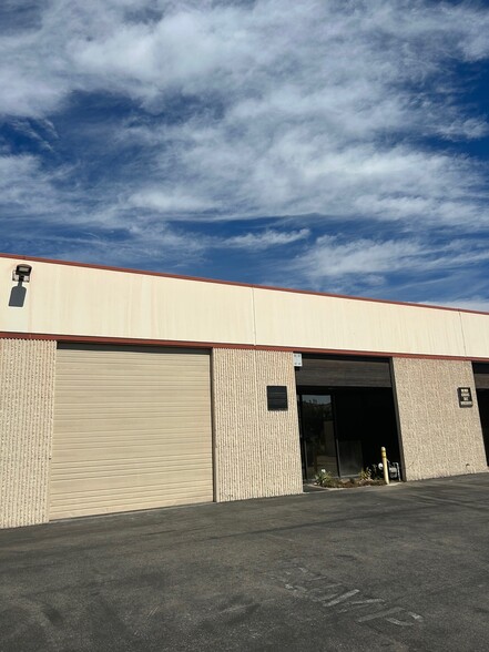 Primary Photo Of 9660 Topanga Canyon Pl, Chatsworth Industrial For Lease