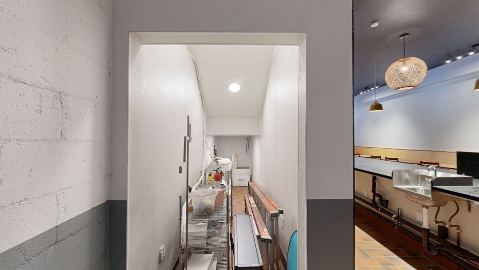 More Photos Of 355-357 Grand Ave, Oakland Storefront Retail Office For Lease