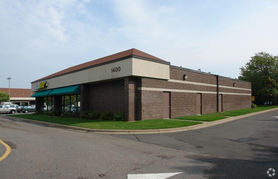 More Photos Of 17405-17435 County Rd 6, Plymouth Unknown For Lease