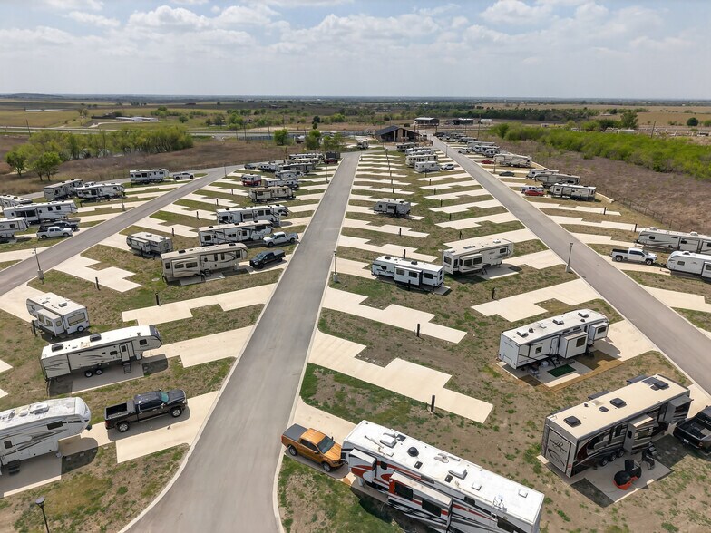 More Photos Of 9630 E US Highway 190, Rogers Trailer Camper Park For Sale