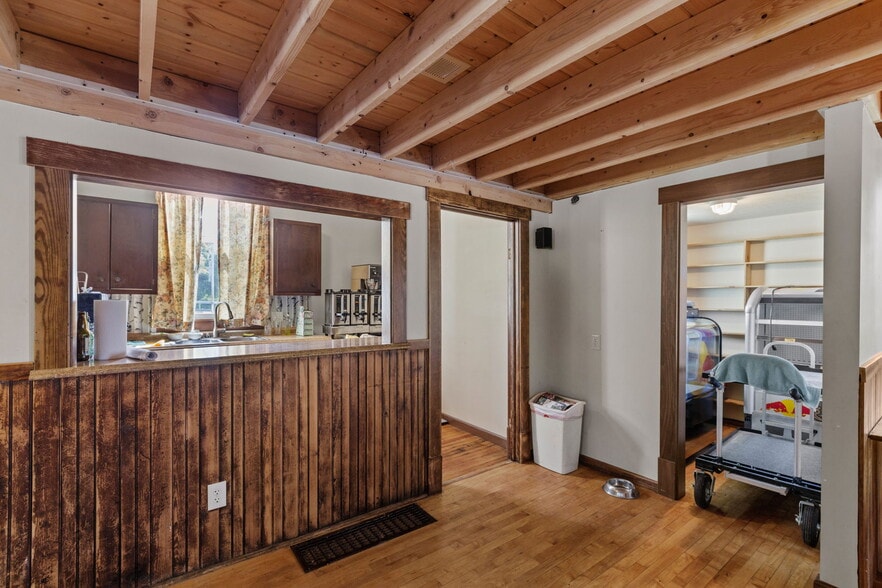 More Photos Of 2802 Conway Wallrose Rd, Baden Lodge Meeting Hall For Sale