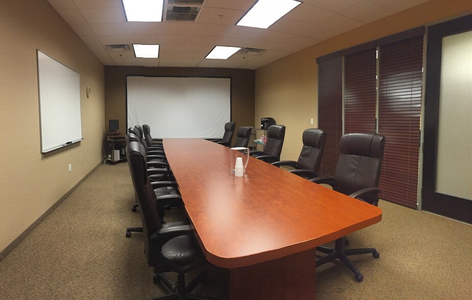 More Photos Of 333 N Dobson Rd, Chandler Office For Sale