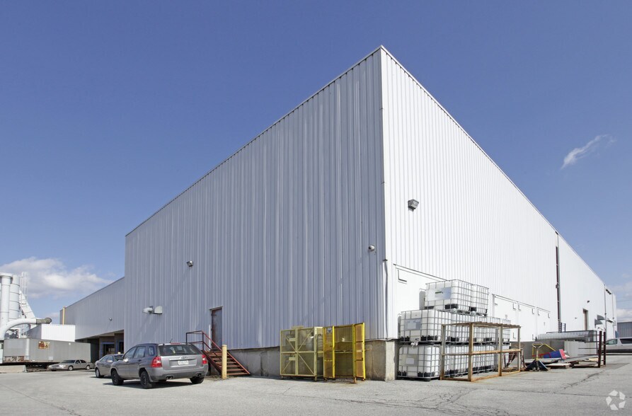 More Photos Of 151 East Dr, Brampton Warehouse For Sale