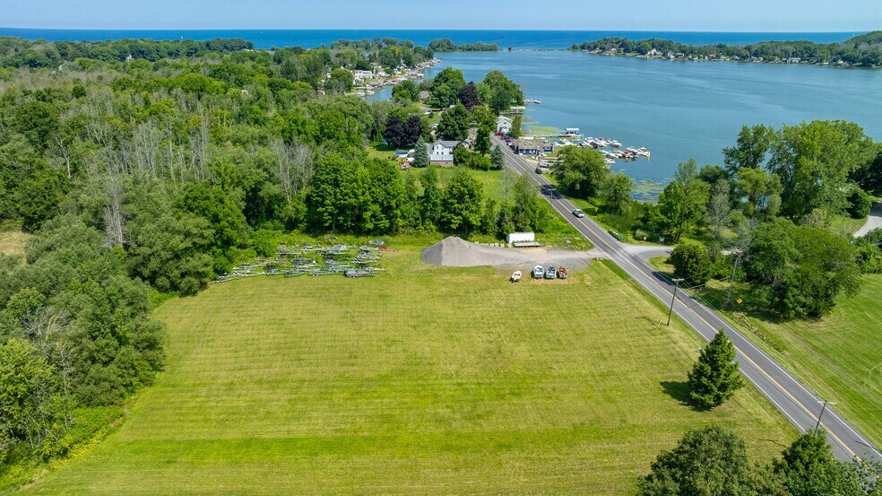 More Photos Of 8106 W Port Bay Rd, Wolcott Marina For Sale