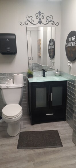 More Photos Of 499 Arrowhead Blvd, Jonesboro Medical For Sale