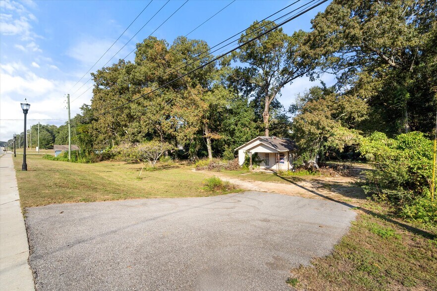 More Photos Of 30720 White Ln, Spanish Fort Flex For Sale