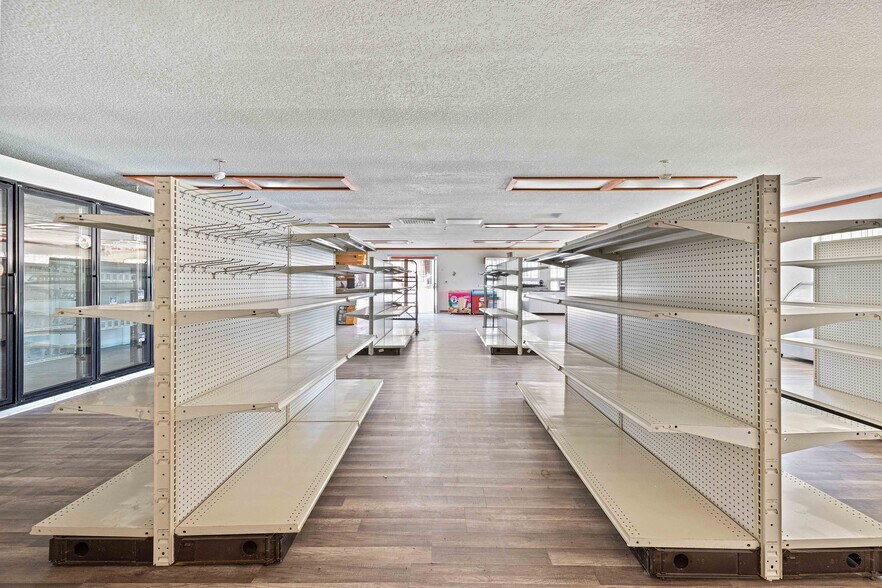 More Photos Of 30025 Yosemite Blvd, La Grange General Retail For Sale