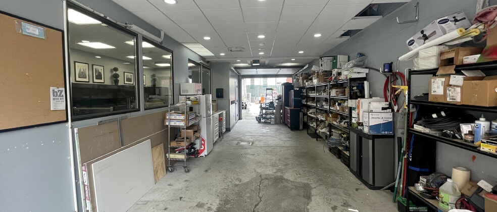 More Photos Of 2554 22nd St, Astoria Industrial For Lease