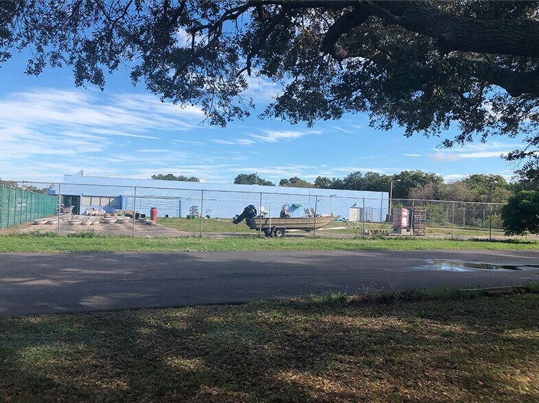More Photos Of 4315 E Bay Dr, Clearwater Land For Lease