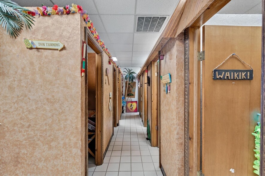 More Photos Of 977 Mineral Spring Ave, North Providence Storefront Retail Office For Sale