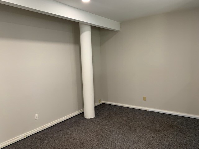 More Photos Of 12425 Knoll Rd, Elm Grove Loft Creative Space For Lease