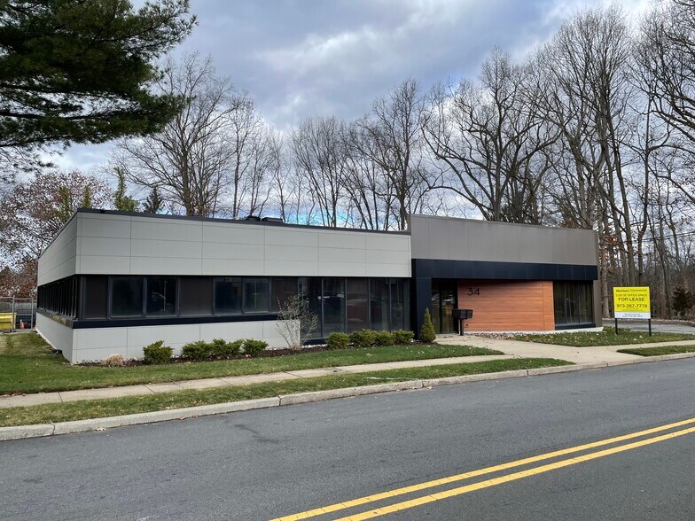 Primary Photo Of 34 Woodland Rd, Roseland Office For Lease