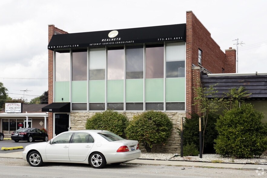 More Photos Of 512 Higgins Rd, Park Ridge Office For Lease