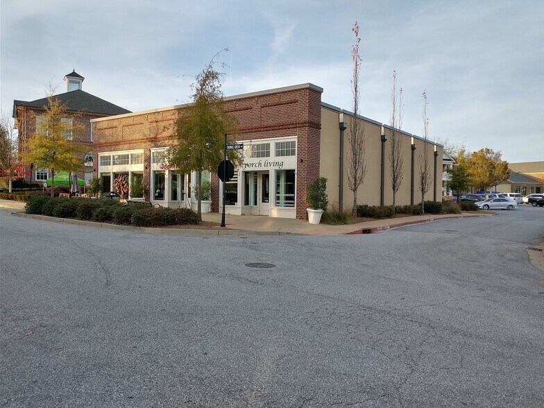 More Photos Of 108 Thomas Green Blvd, Clemson Office For Lease