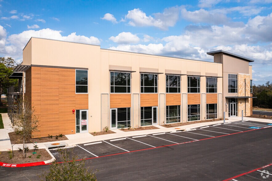 More Photos Of 25555 W IH-10, San Antonio Medical For Lease