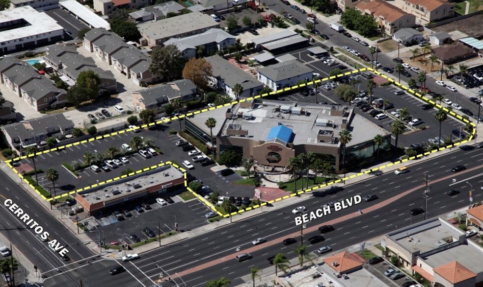 More Photos Of 10401 Beach Blvd, Stanton Freestanding For Lease