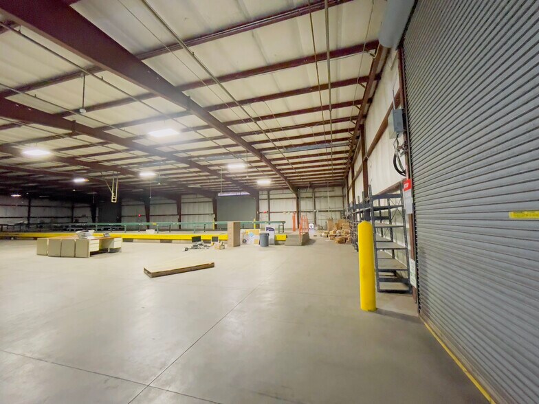 More Photos Of 4062 E Industry Dr, Sierra Vista Warehouse For Lease