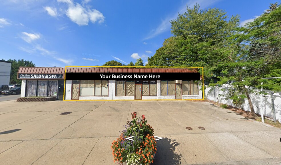 Primary Photo Of 1054-1060 Little East Neck Rd, West Babylon Storefront For Lease