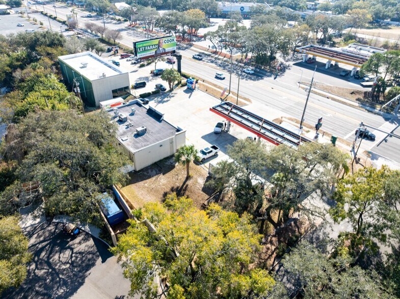 More Photos Of 2202 E Bearss Ave, Tampa Convenience Store For Sale