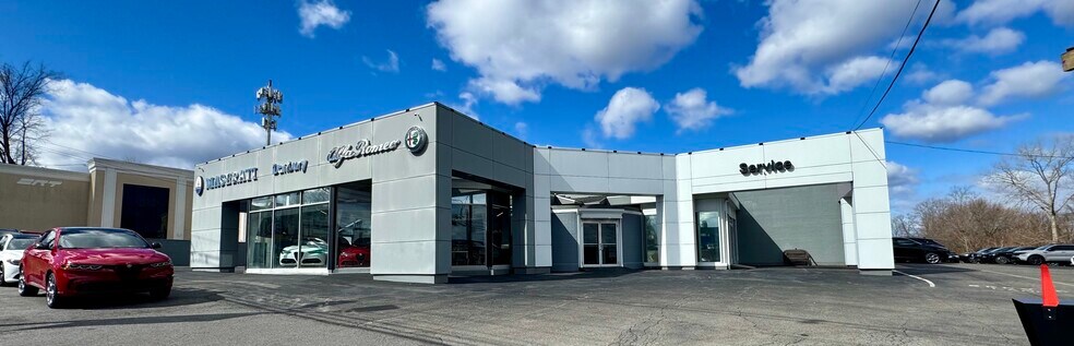 More Photos Of 52 Newtown Rd, Danbury General Retail For Sale
