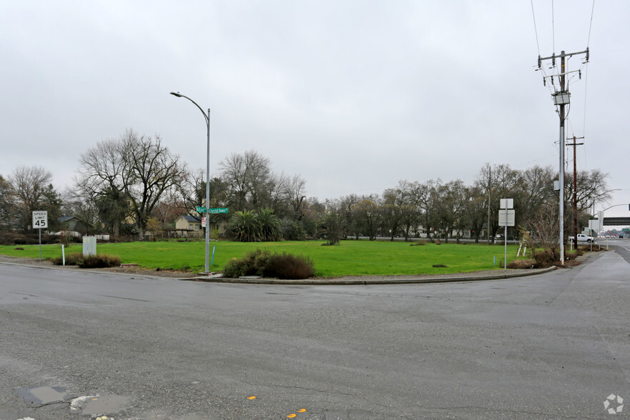 Primary Photo Of 1200 Churchill Downs, Woodland Land For Sale