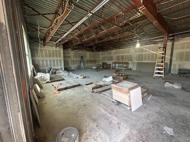More Photos Of 4650 N Dixie Hwy, Oakland Park Medical For Lease