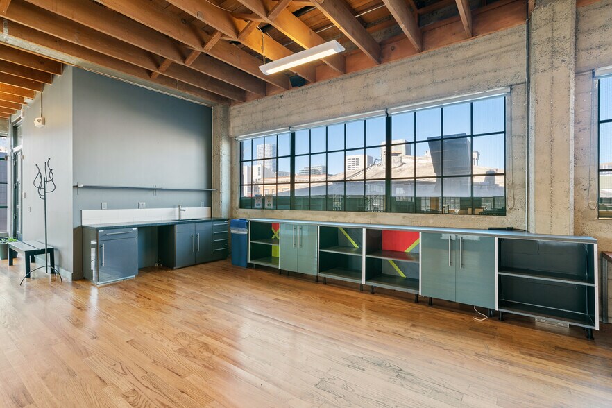 More Photos Of 325 9th St, San Francisco Office For Sale
