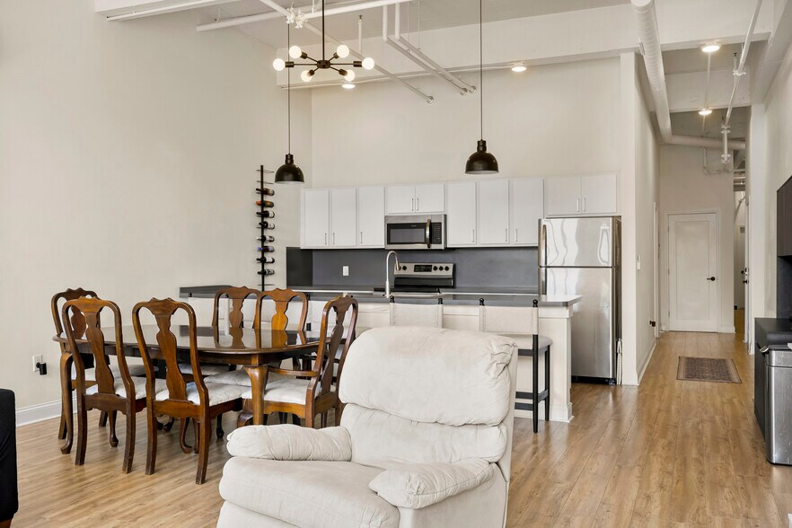 More Photos Of 132 Broadway, Schenectady Apartments For Sale