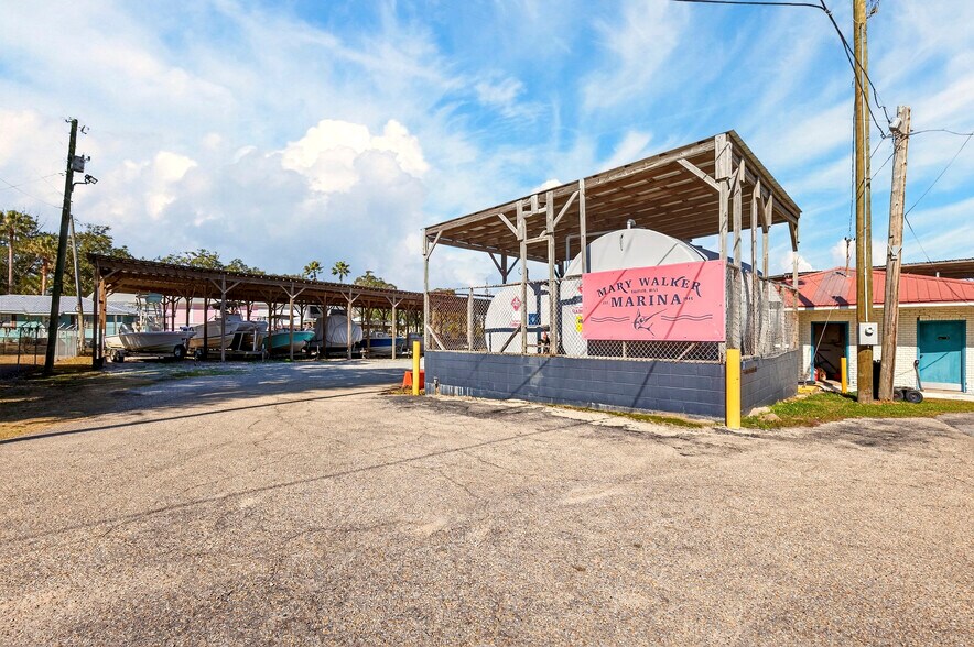 More Photos Of 3308 Mary Walker Dr, Gautier Marina For Sale