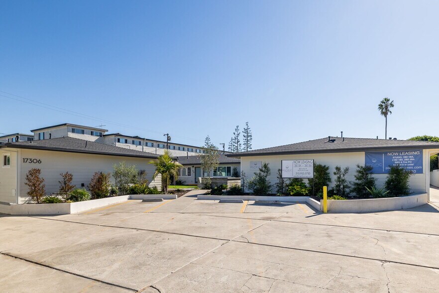 More Photos Of 17302 Ermanita Ave, Torrance Apartments For Sale