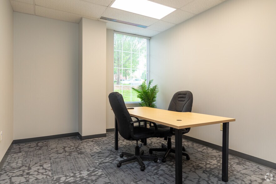 More Photos Of 50101 Governors Dr, Chapel Hill Office For Lease