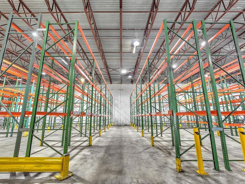More Photos Of 2797 NW 105th Ave, Miami Warehouse For Lease