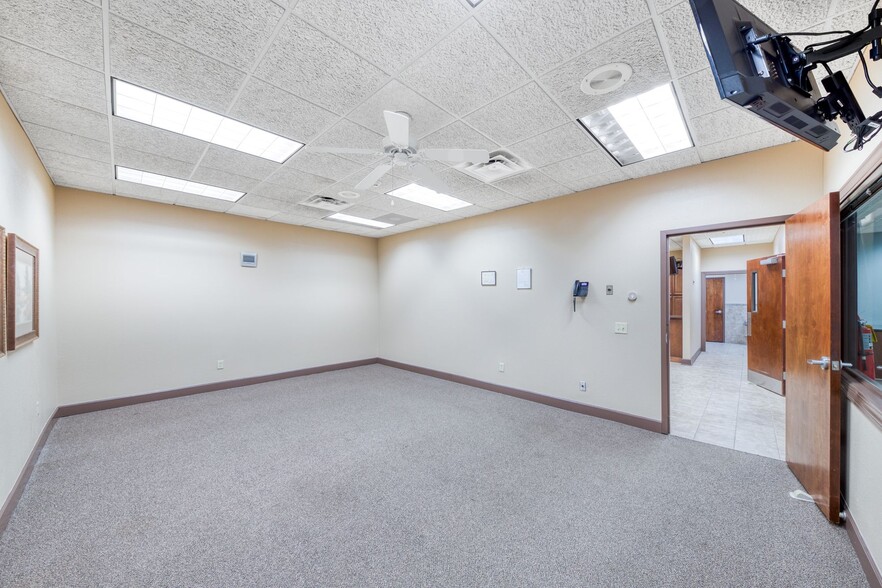 More Photos Of 1184 Davis Pl NW, Atlanta Religious Facility For Sale