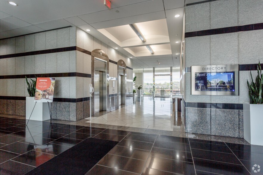 More Photos Of 15 Century Blvd, Nashville Office For Lease