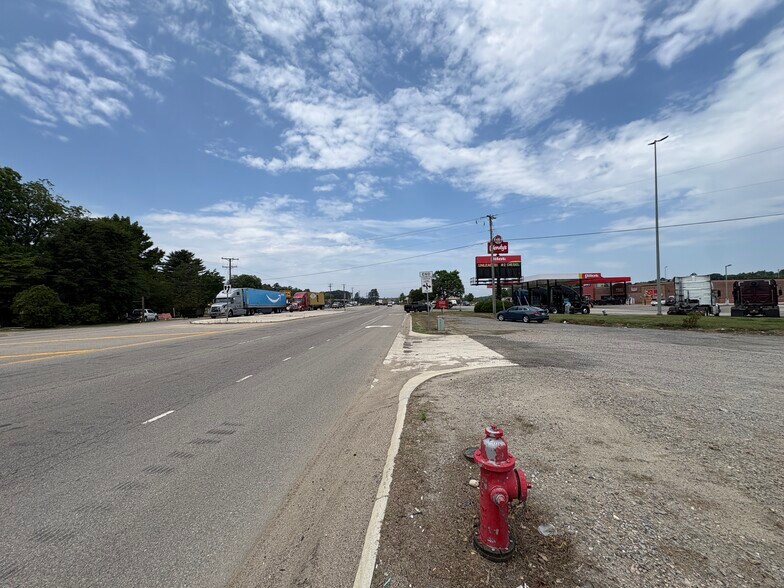 More Photos Of 4700 County Dr, Disputanta General Retail For Sale