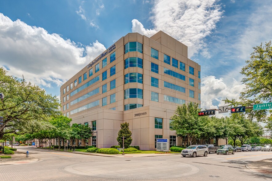More Photos Of 3900 Junius St, Dallas Medical For Lease