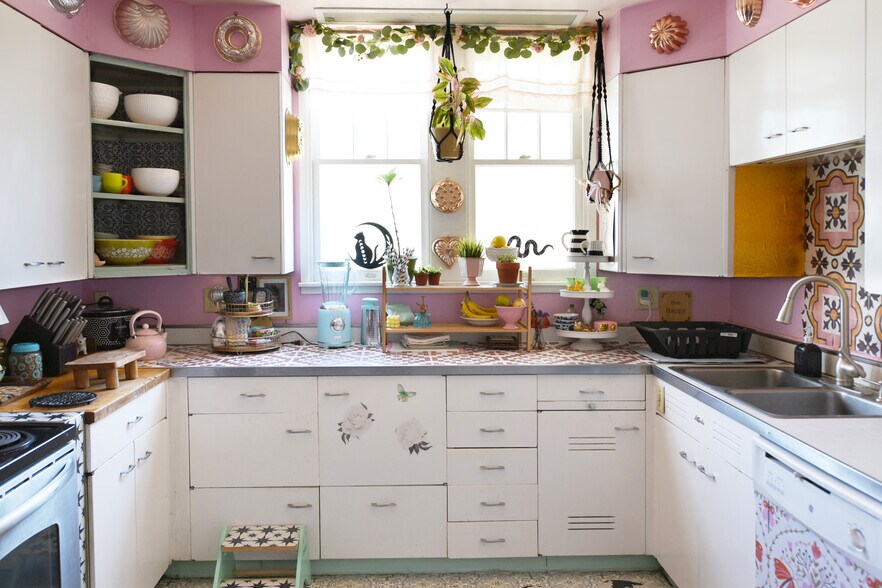 More Photos Of 200 E Vista St, Bisbee Movie Radio TVStudio For Sale