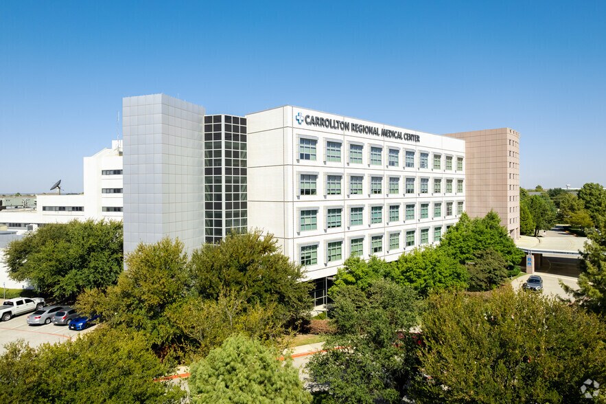 Primary Photo Of 4323-4343 N Josey Ln, Carrollton Hospital For Lease