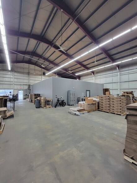 More Photos Of 808 N Ellsworth St, Allentown Warehouse For Sale