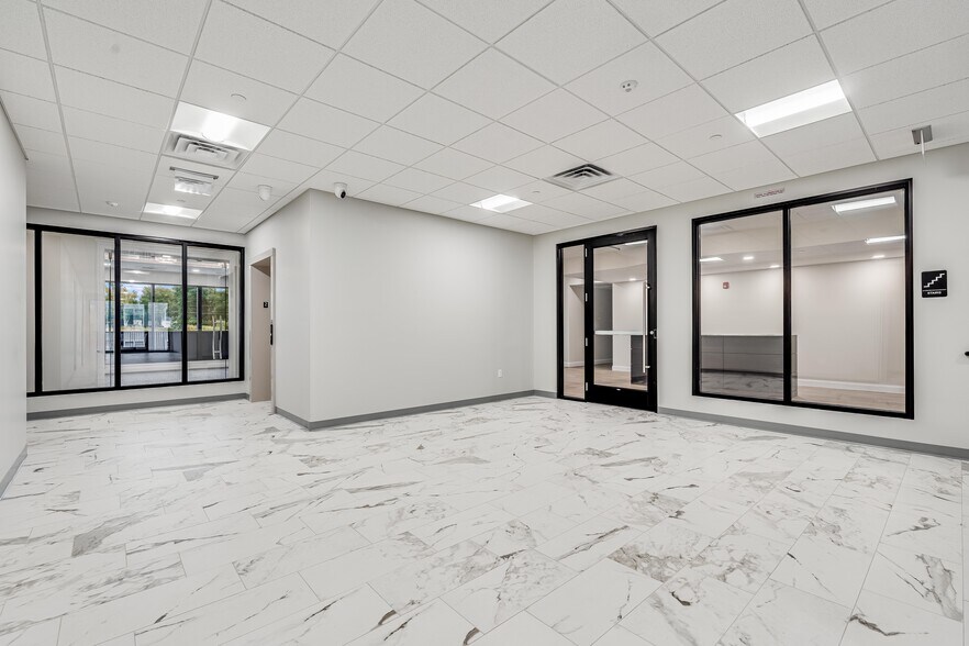 More Photos Of 1274 Osgood St, North Andover Office For Lease