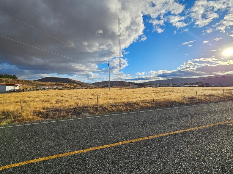 More Photos Of 41982 Best Frontage Rd, Baker City Land For Sale