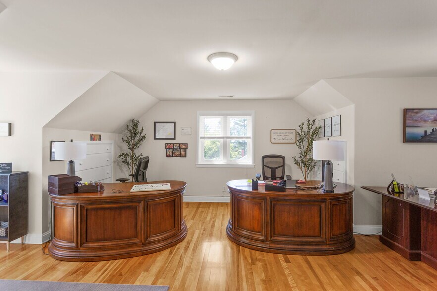 More Photos Of 2352 Jefferson Hwy, Waynesboro Office For Sale