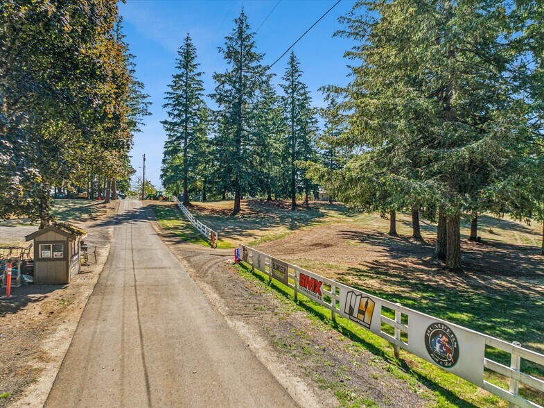 More Photos Of 38960 SE Rude Rd, Sandy Racetrack For Sale