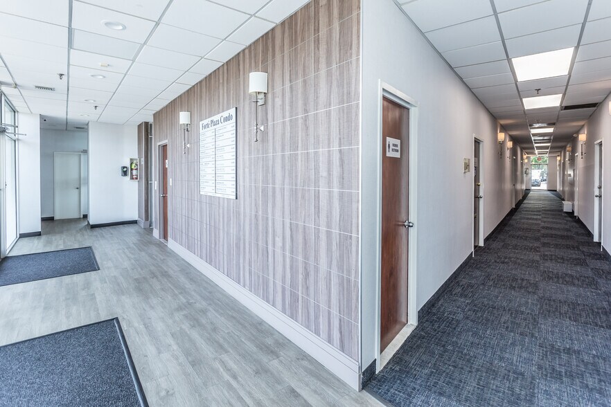 More Photos Of 1097 Old Country Rd, Plainview Medical For Lease