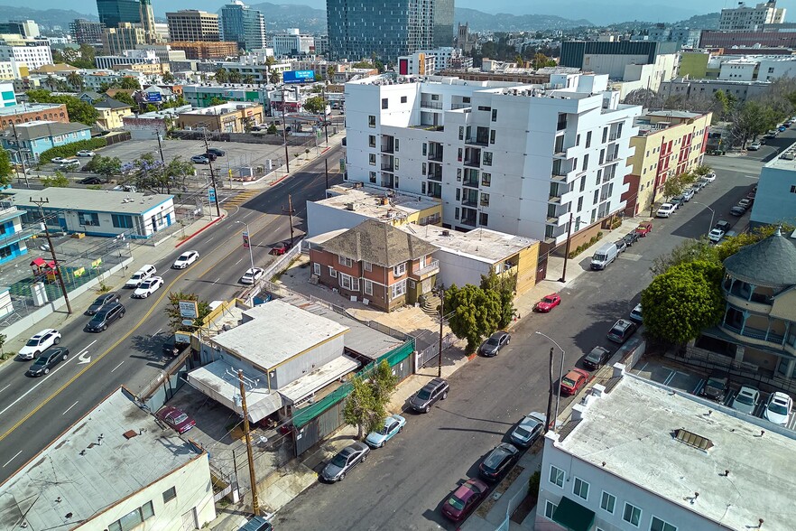 More Photos Of 830 S Hoover St, Los Angeles Storefront Retail Office For Sale