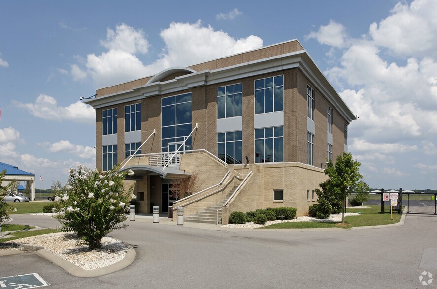 More Photos Of 278 Doug Warpool Rd, Smyrna Office For Lease